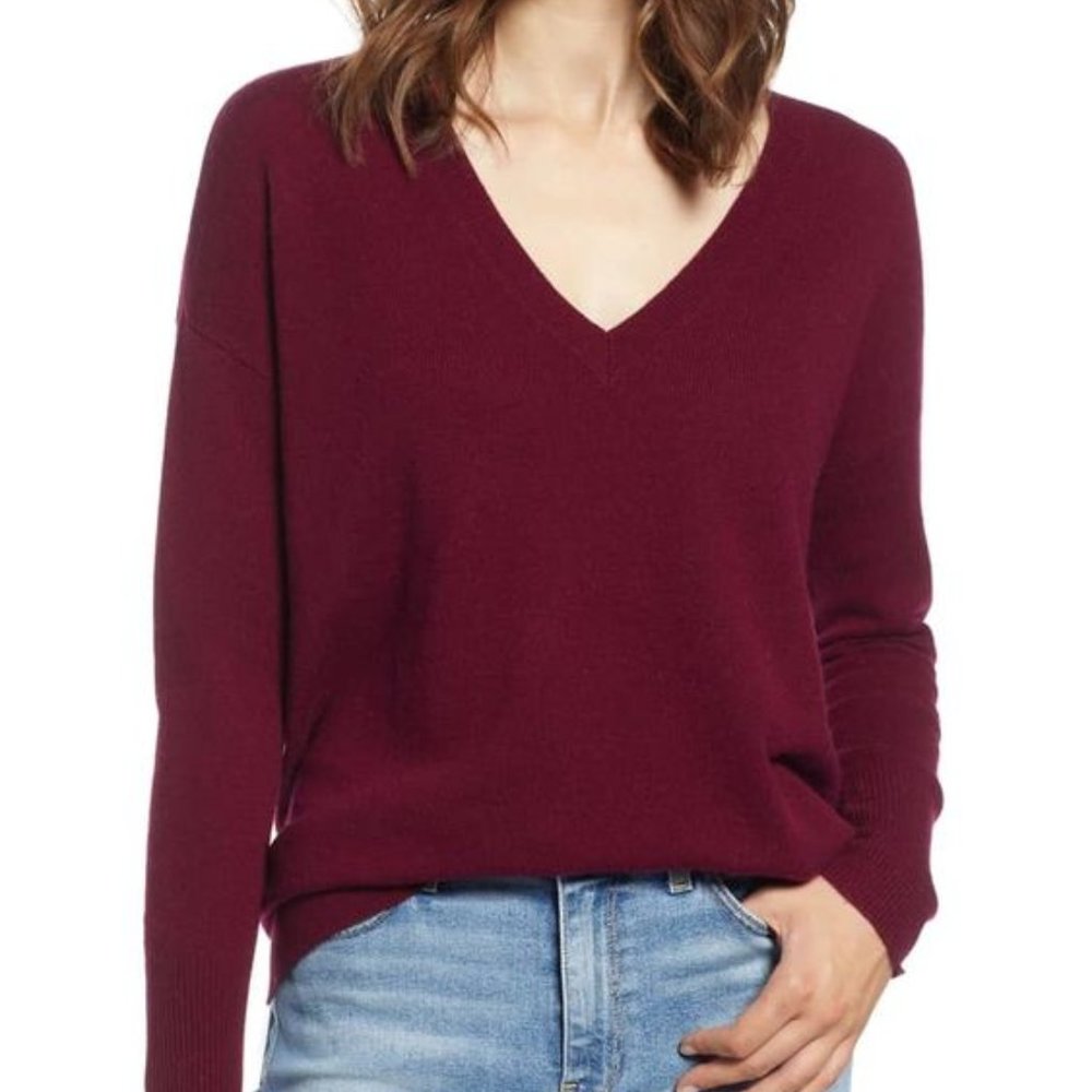 Halogen Cashmere V-Neck Sweater